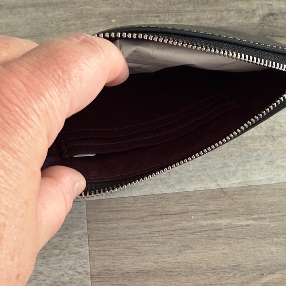 Coach black wristlet - Picture 4 of 7